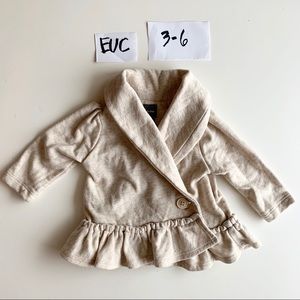 EUC gap 3/6 sweater in oatmeal